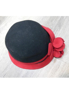 Pălărie roșu - negru 