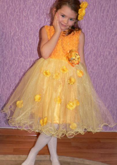Rochie galbenă ''Domnița