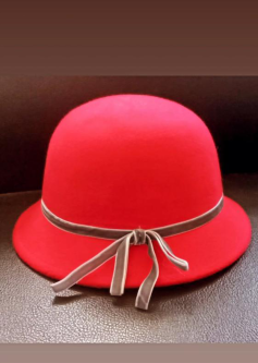 Pălărie roșie 